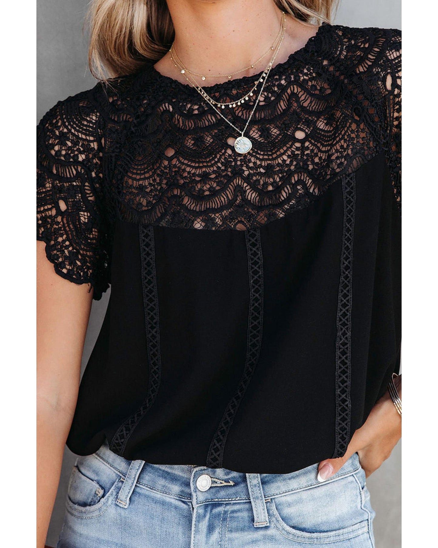 Azura Exchange Lace Crochet Patchwork Blouse - XL