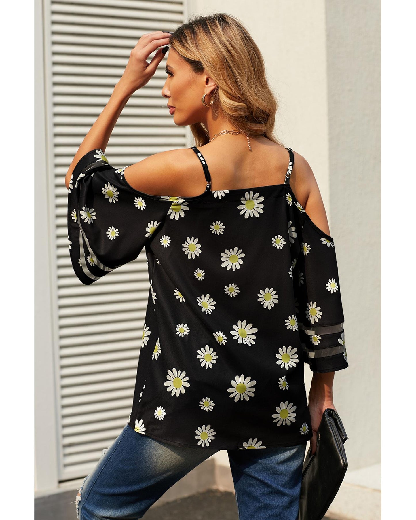 Azura Exchange Floral Cold Shoulder Blouse - S