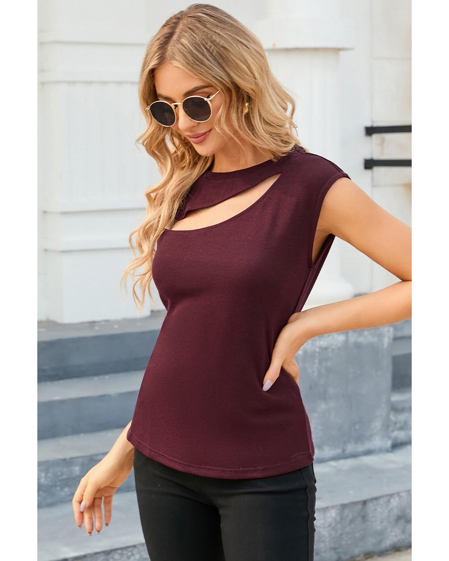 Azura Exchange Cutout Cap Sleeve T Shirt - L