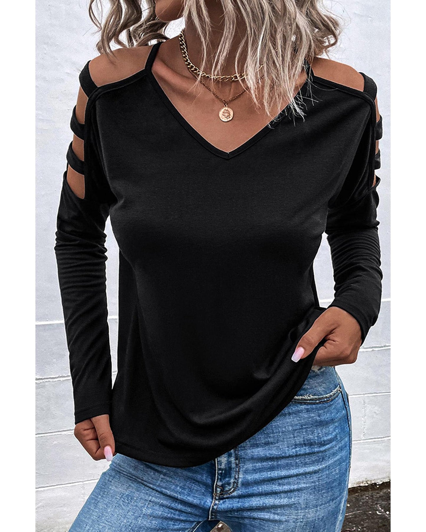 Azura Exchange Cold Shoulder Cut Out Long Sleeve Top - M